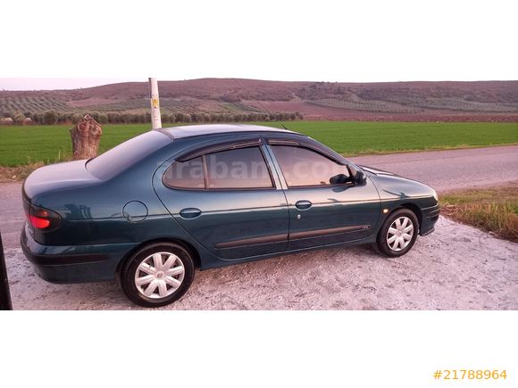 Sahibinden Renault Megane 1.6 RNA 1999 Model