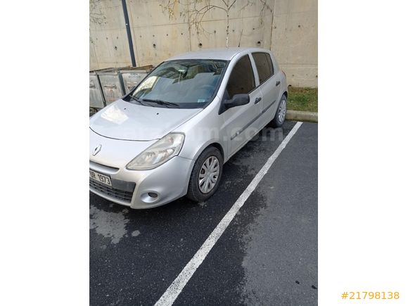 Sahibinden Renault Clio 1.5 dCi Authentique 2012 Model