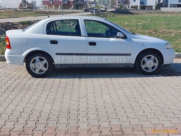 2. Sahibinden, 1999 model Opel Astra 1.6 CD otomatik, 159 bin kmde, aile arabası