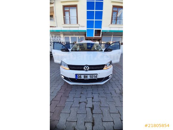 Sahibinden Volkswagen Jetta 1.6 TDi Comfortline 2012 Model