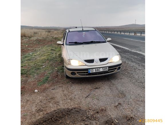 Sahibinden Renault Megane 1.4 RTA 2001 Model