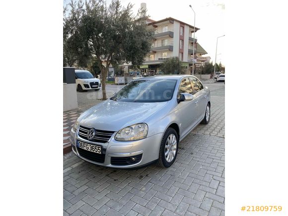 Sahibinden hatasız boyasız Volkswagen Jetta 1.6 Midline 2006 Model