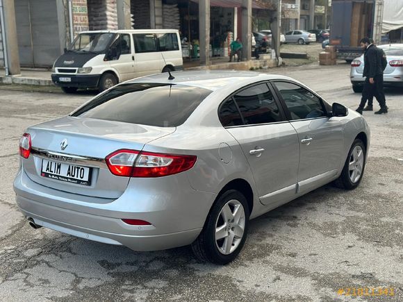 2015 --HATASIZ-- HASAR KAYITSIZ OTOMATİK DİZEL COMFORTLİNE MAKYAJLI KASA FLUENCE