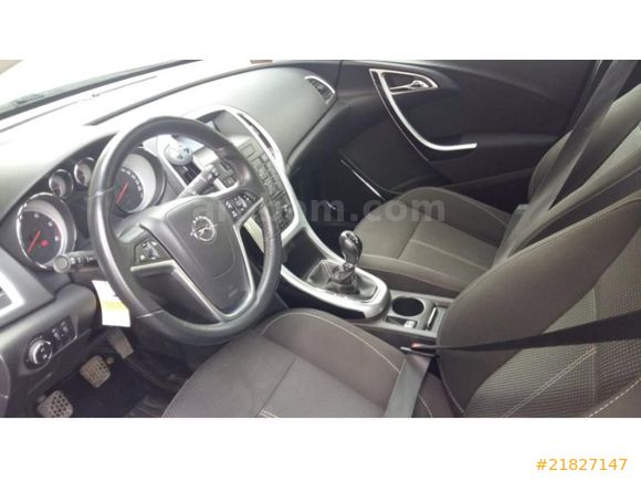 Sahibinden Opel Astra 1.3 CDTI ecoFLEX Sport 2011 Model