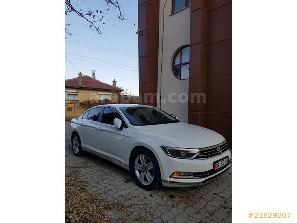 Galeriden Volkswagen Passat 1.6 TDi BlueMotion Comfortline 2015 Model Afyonkarahisar