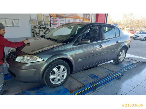 Sahibinden Emsalsiz Hatasız 89’Bin km de Renault Megane 1.6 Dynamique 2005 Model