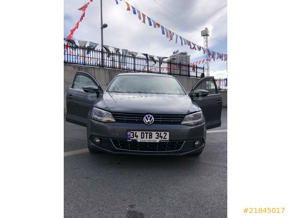 Sahibinden Volkswagen Jetta 1.6 TDi Highline 2014 Model