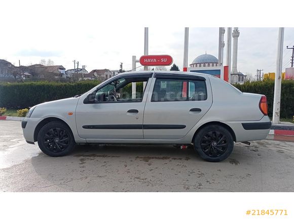 Sahibinden Renault Clio 1.4 Authentique 2004 Model