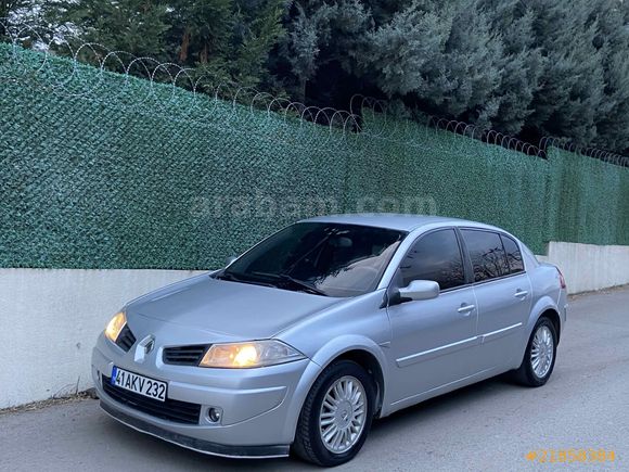 TMR MOTORSTAN ÇOK TEMİZ Renault Megane 1.5 dCi Privilege 2008 Model