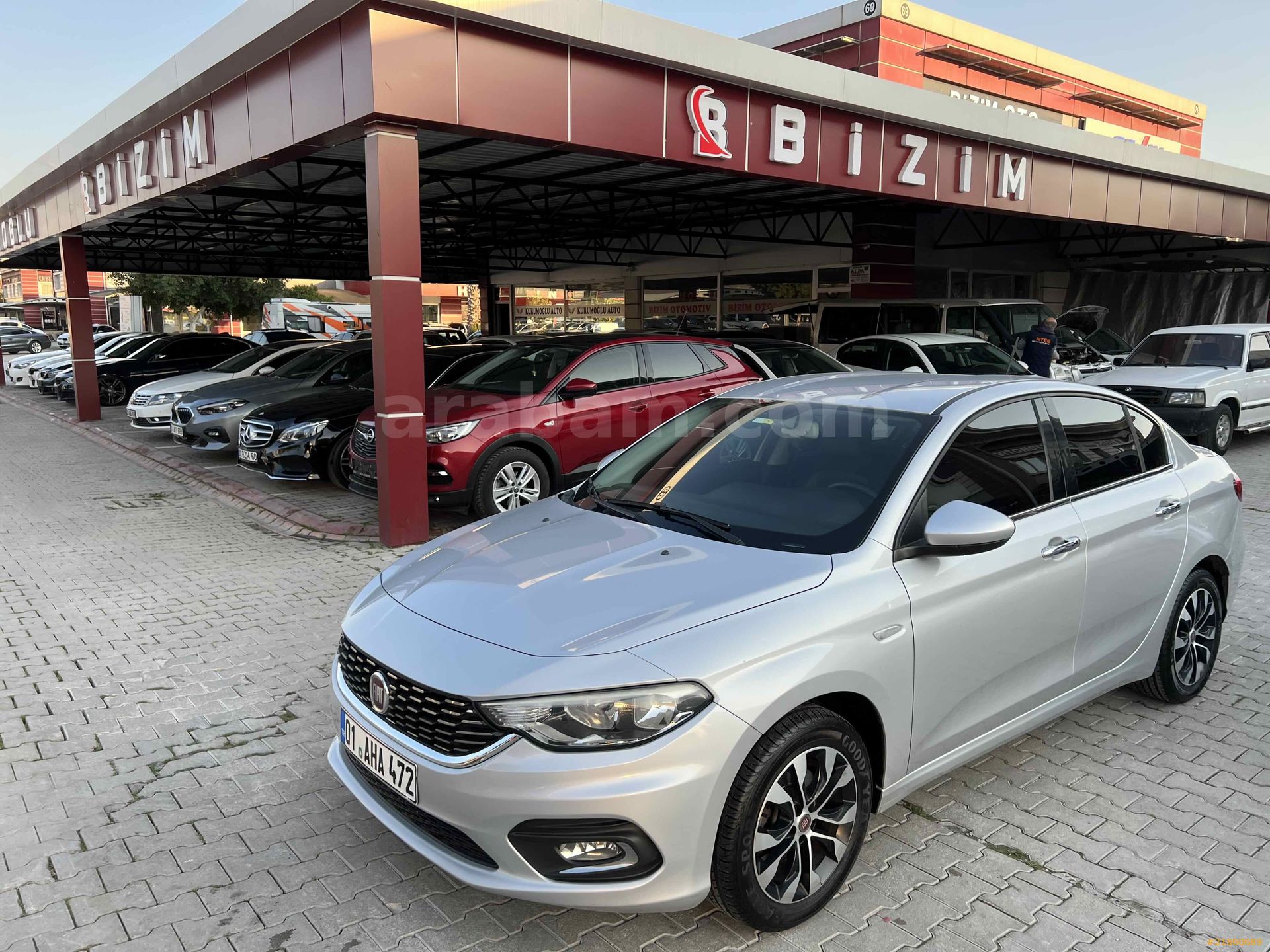 Galeriden Fiat Egea 1.6 ETorq Lounge 2016 Model Adana 135.000 km Gri