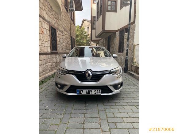 Sahibinden Renault Megane 1.6 Joy 2018 Model