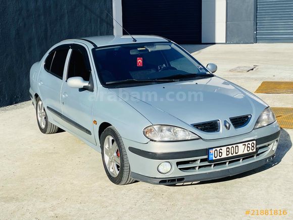 Sahibinden Renault Megane 1.6 RXi 2001 Model MANUEL