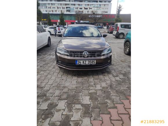 Sahibinden MAKYAJLI KASA LANMAN RENGİ Volkswagen Jetta 1.6 TDi