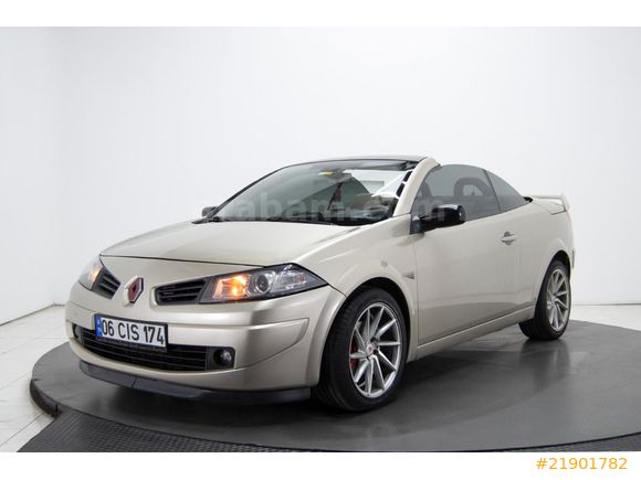 PAZARLIKSIZ KENDİNİ ÖZEL HİSSEDENLERE 1.6 OTOMATİK MEGANE CC