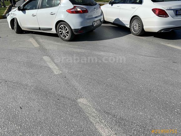 Megane 1.5 Touch Plus ağır bakımı yapılmış  