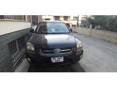 Sahibinden Kia Sportage 2.0 DSL 2008 Model  192010 km Siyah