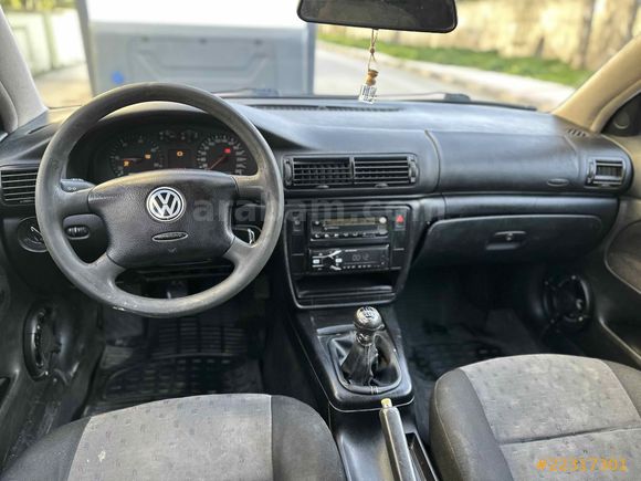 Galeriden Volkswagen Passat 1.9 TDi 2000 Model Manisa