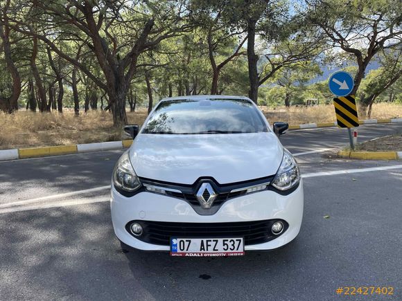 DAHA TEMİZİ YOK!!! Renault Clio 1.5 dCi Icon 2016 Model 
