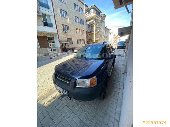SAHİBİNDEN BAYANDAN TEMİZ 4*4 FREELANDER AİLE ARACI 