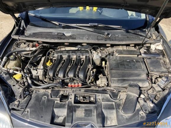 Sahibinden Bakımlı 176 Bin Km'de Megane 3.