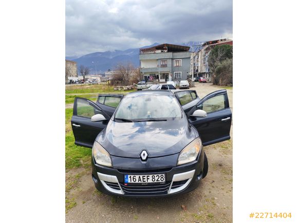 Sahibinden Bakımlı 176 Bin Km'de Megane 3.