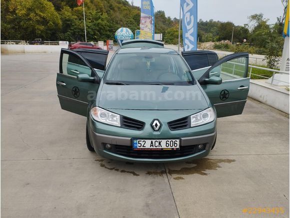 MODEL YÜKSELTECEGİMDEN  Sahibinden Renault Megane 1.5 dCi Expression 2006 Model açıklamayı okuyun lütfen