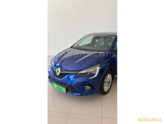 Öğretmenden temiz aile aracı   2023 clio   