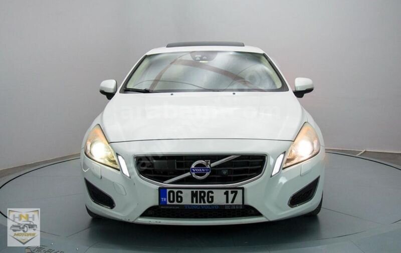 Sahibinden Volvo S60 1.6 D Advance 2013 Model