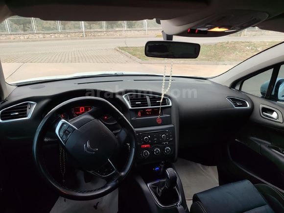 Memurdan Citroen C4 1.6 VTI Confort 2012 Model
