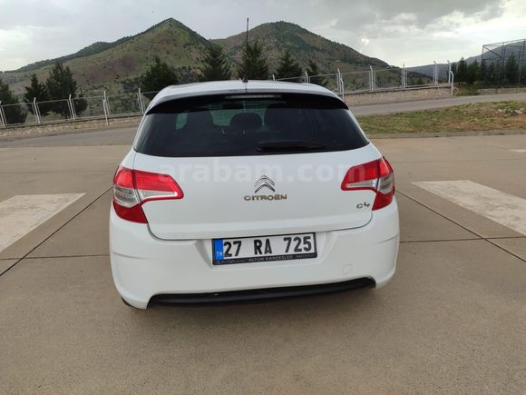 Memurdan Citroen C4 1.6 VTI Confort 2012 Model