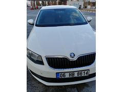 145 BİN KM DE-TRİGER SETİ LASTİKLER YENİ MUAYENE-BEYAZ OCTAVYA