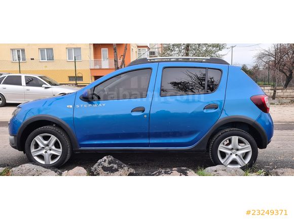 Galeriden Dacia Sandero 1.5 dCi Stepway 2015 Model Eskişehir