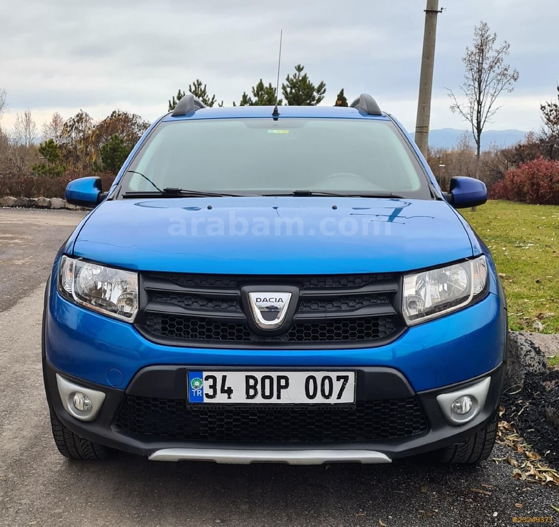 Galeriden Dacia Sandero 1.5 dCi Stepway 2015 Model Eskişehir 172.000 km Mavi (metalik) 1