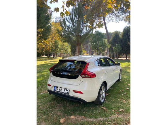 Sahibinden Volvo V40 1.5 T3 Premium 2015 Model