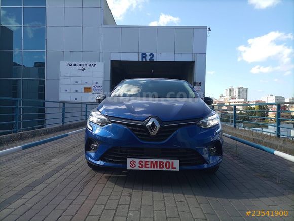 2022 MODEL RENAULT CLİO 1.0 TCe YENİ KASA X-TRONIC LED