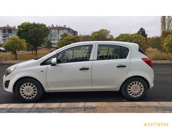 Sahibinden Opel Corsa 1.3 CDTI Essentia 2014 Model
