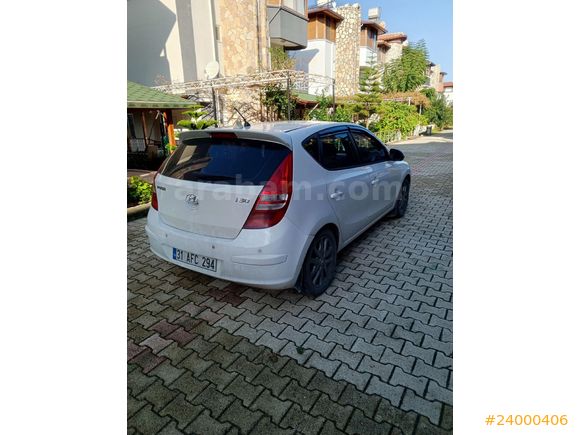 Sahibinden Hyundai i30 1.6 CRDi Prime 2011 Model