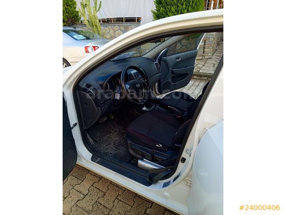 Sahibinden Hyundai i30 1.6 CRDi Prime 2011 Model