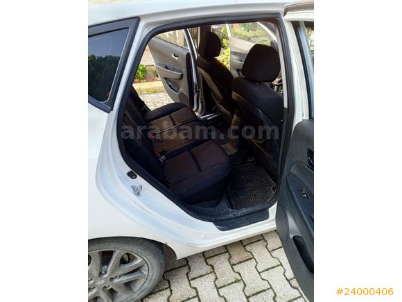 Sahibinden Hyundai i30 1.6 CRDi Prime 2011 Model