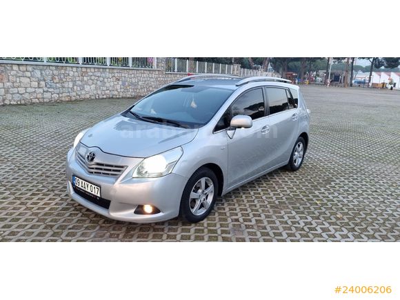 SAHİBİNDEN TOYOTA VERSO AİLE ARACI
