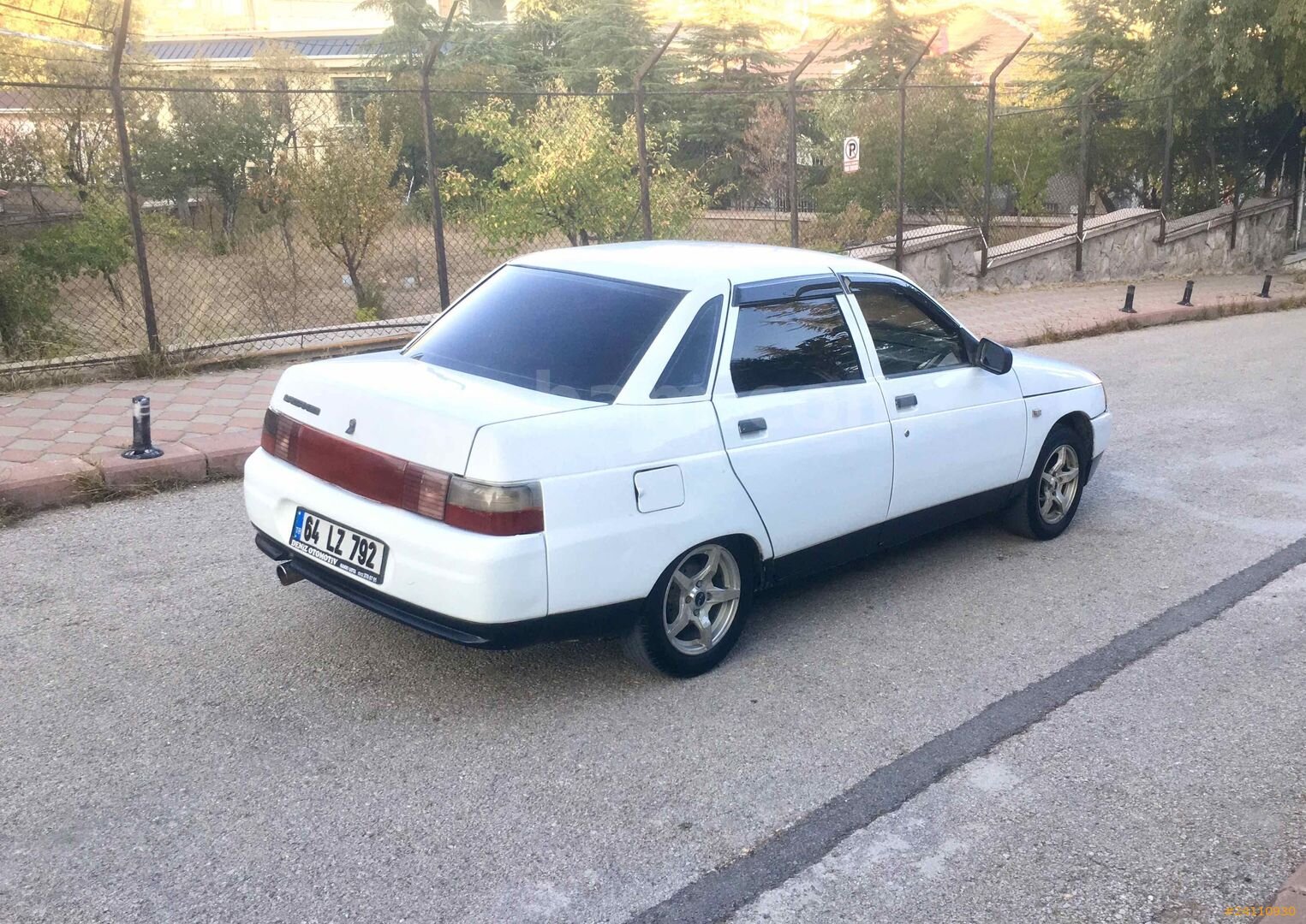 Sahibinden Lada Vega 1.5 2000 Model Ankara 313.000 km Beyaz 7
