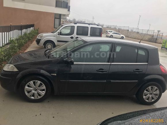 Sahibinden Renault Megane 1.4 Authentique 2006 Model 