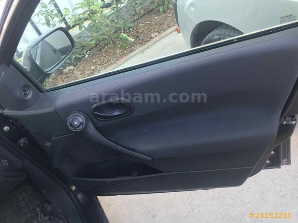 Sahibinden Renault Megane 1.4 Authentique 2006 Model 