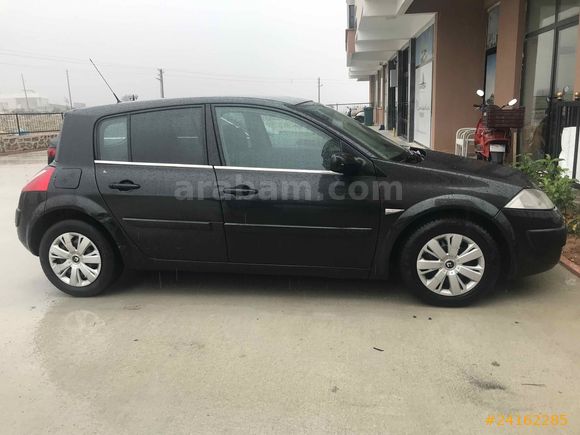 Sahibinden Renault Megane 1.4 Authentique 2006 Model 