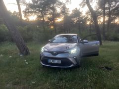Sahibinden Toyota C-HR 1.8 Hybrid Flame 2020 Model