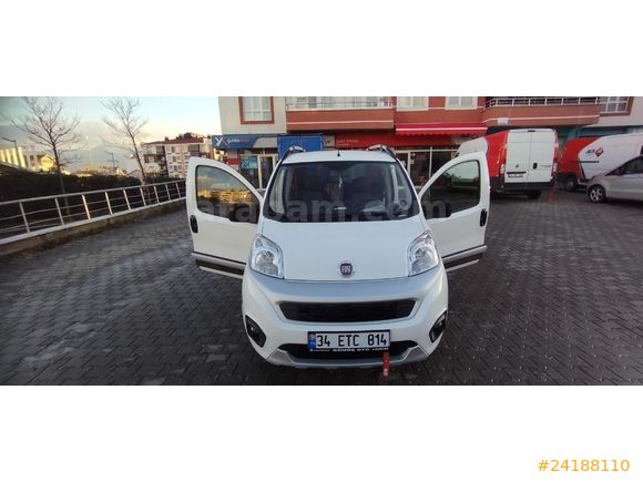 Sahibinden Fiat Fiorino Combi 1.4 Fire Premio 2021 Model