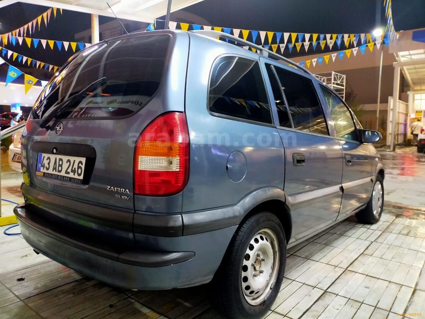 Sahibinden Opel Zafira 1.6 GL 2000 Model İzmir 195.000 km Lacivert 2