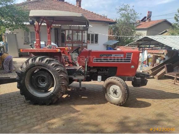 Tümosan 4055 2013 model 1250 saatte 55 hp turbo intercoler Muayene Yeni bakımlı Garaj traktörü masrafsız sıkıntısız sorunsuz Asfaltta yer uçağı Temiz