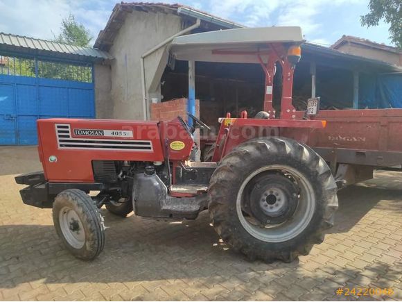 Tümosan 4055 2013 model 1250 saatte 55 hp turbo intercoler Muayene Yeni bakımlı Garaj traktörü masrafsız sıkıntısız sorunsuz Asfaltta yer uçağı Temiz