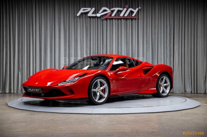 Galeriden Ferrari F8 Tributo 2022 Model İstanbul 9.720 km Kırmızı